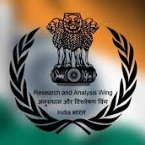 Intelligence Bureau ACIO Recruitment 2025 image showing 3717 executive vacancies, eligibility criteria, application dates, and official notification release info.